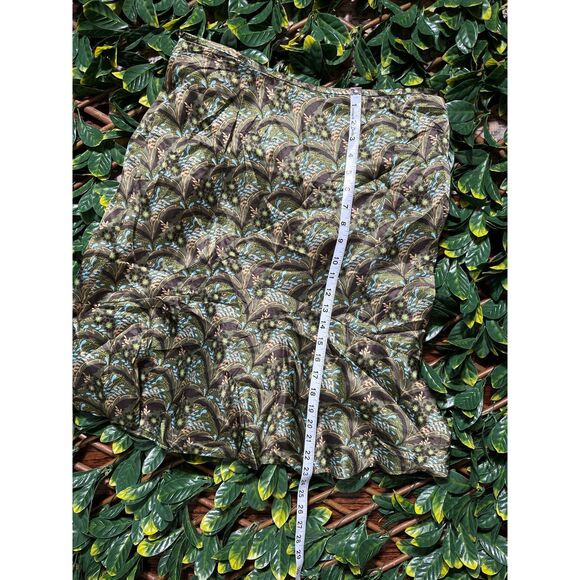 Vintage Ann Taylor Loft 100% Silk Green Paisley Knee Length Skirt Size 12P - Picture 6 of 6